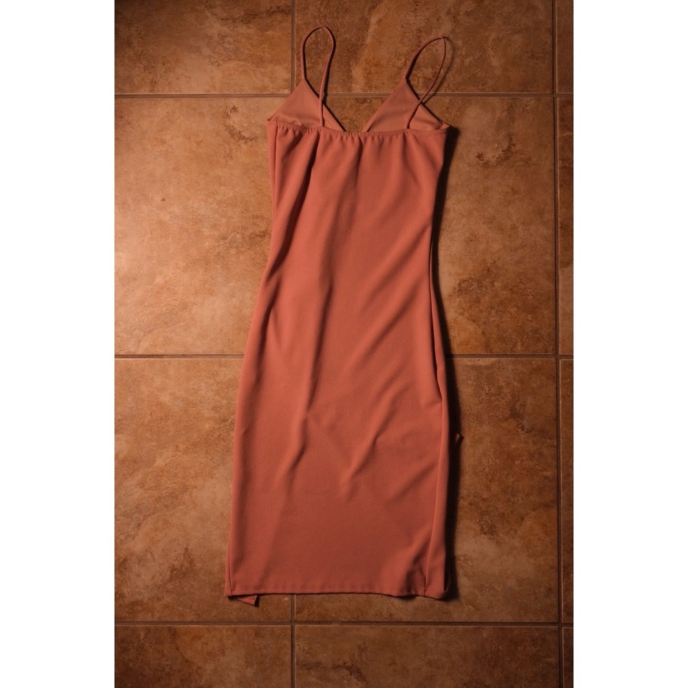 MISSGUIDED Pink Ruffled Cocktail Dress π - Picture 4 of 6